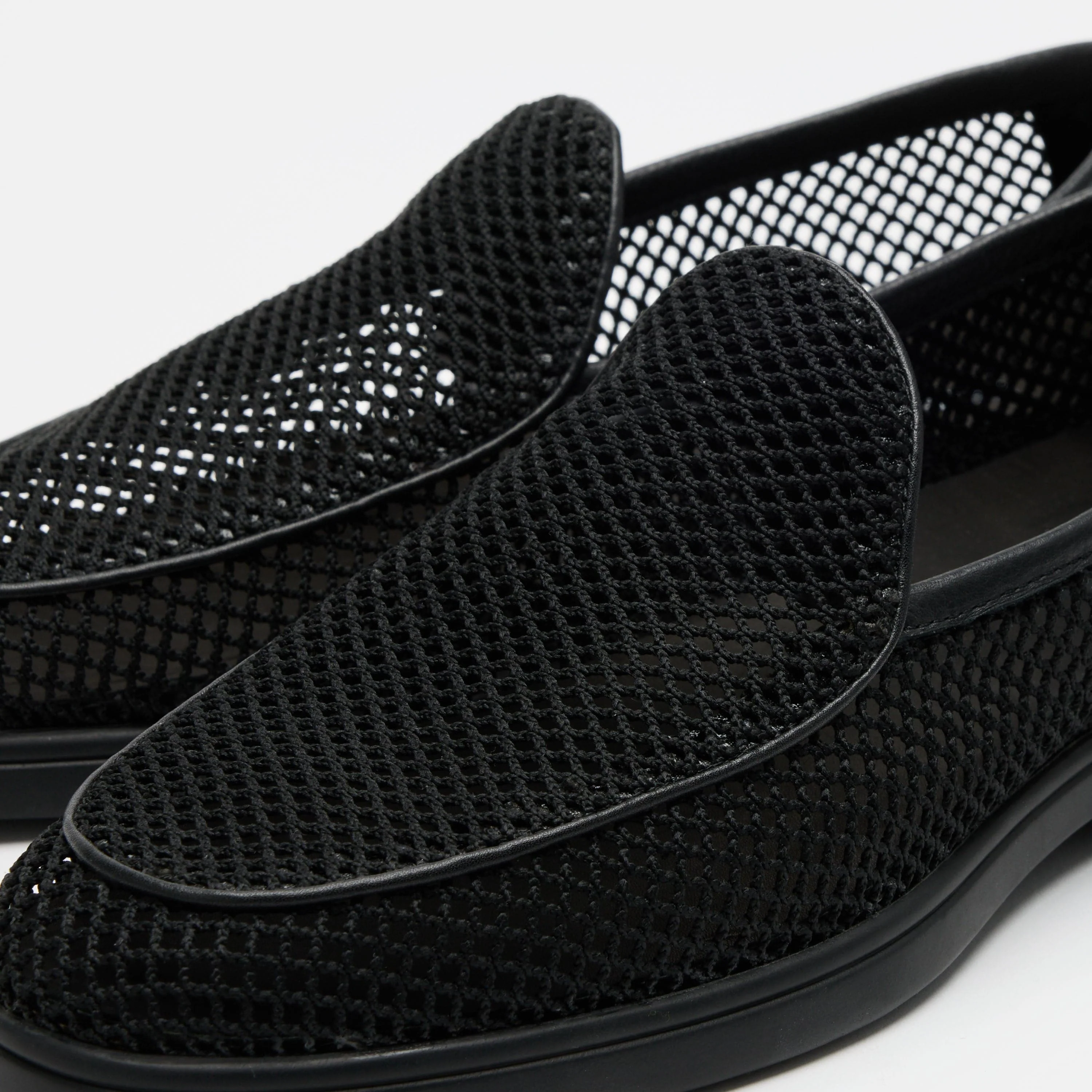 Alessandro Black Mesh Venetian Loafers - Image 3