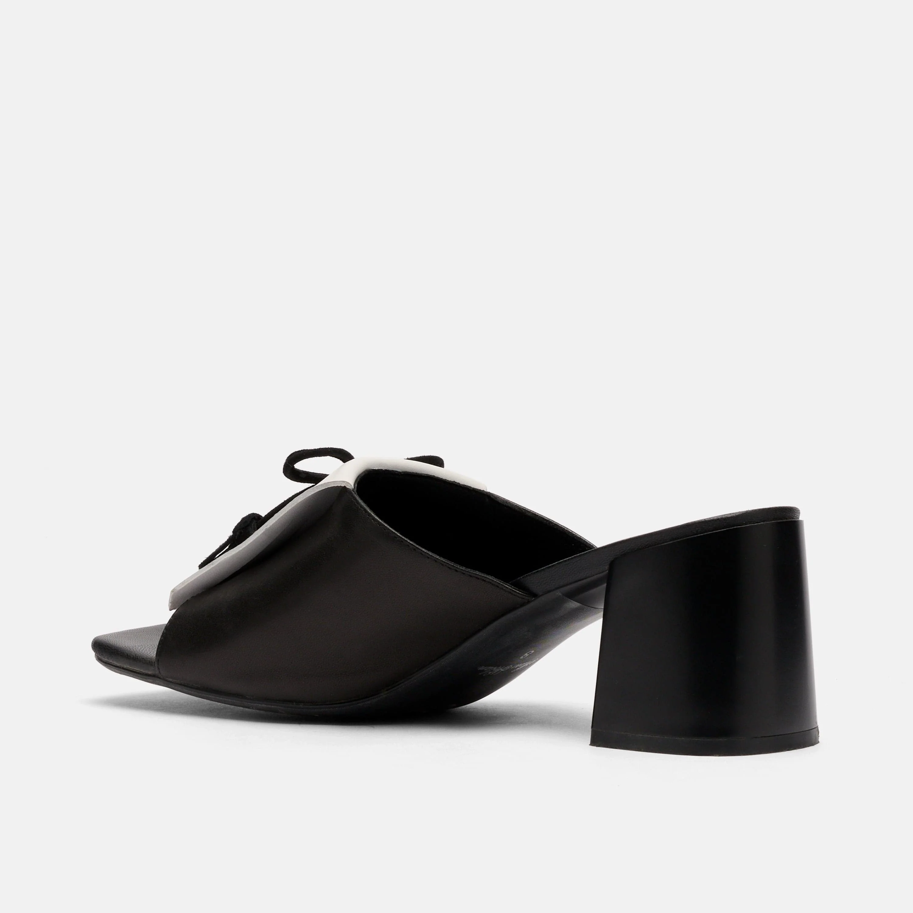 Sienna Black/White Leather Tassel Block Pumps - Image 4