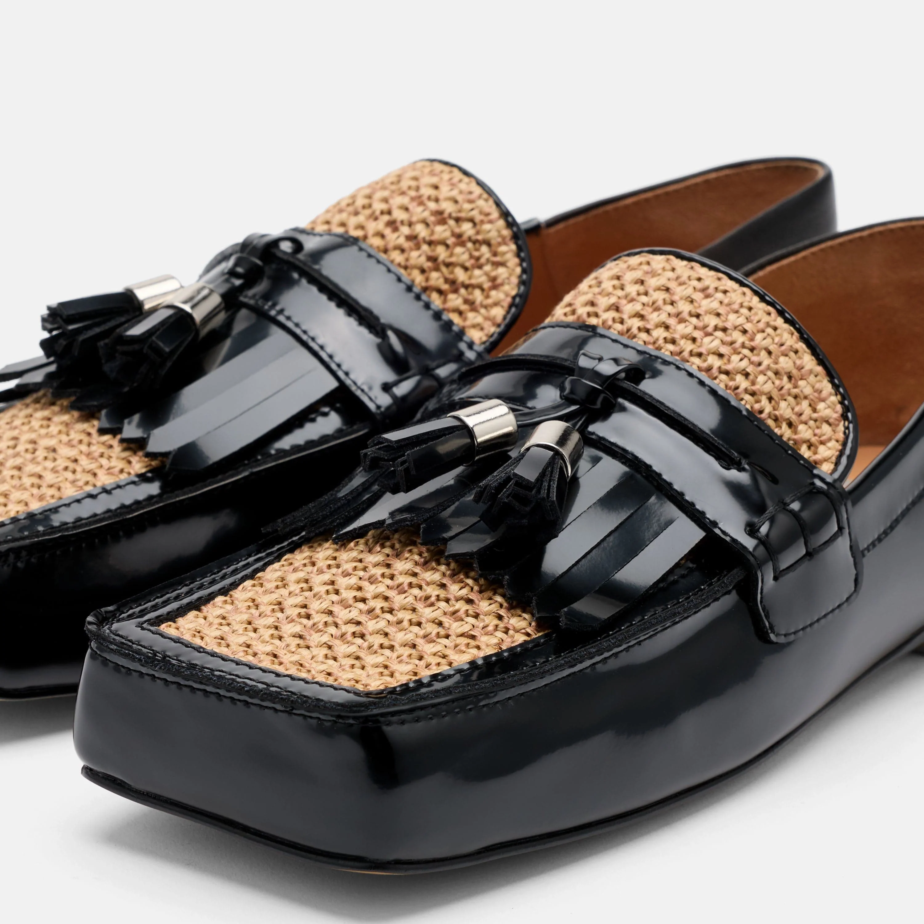 Simone Black/Tan Leather Raffia Tassel Loafers - Image 3