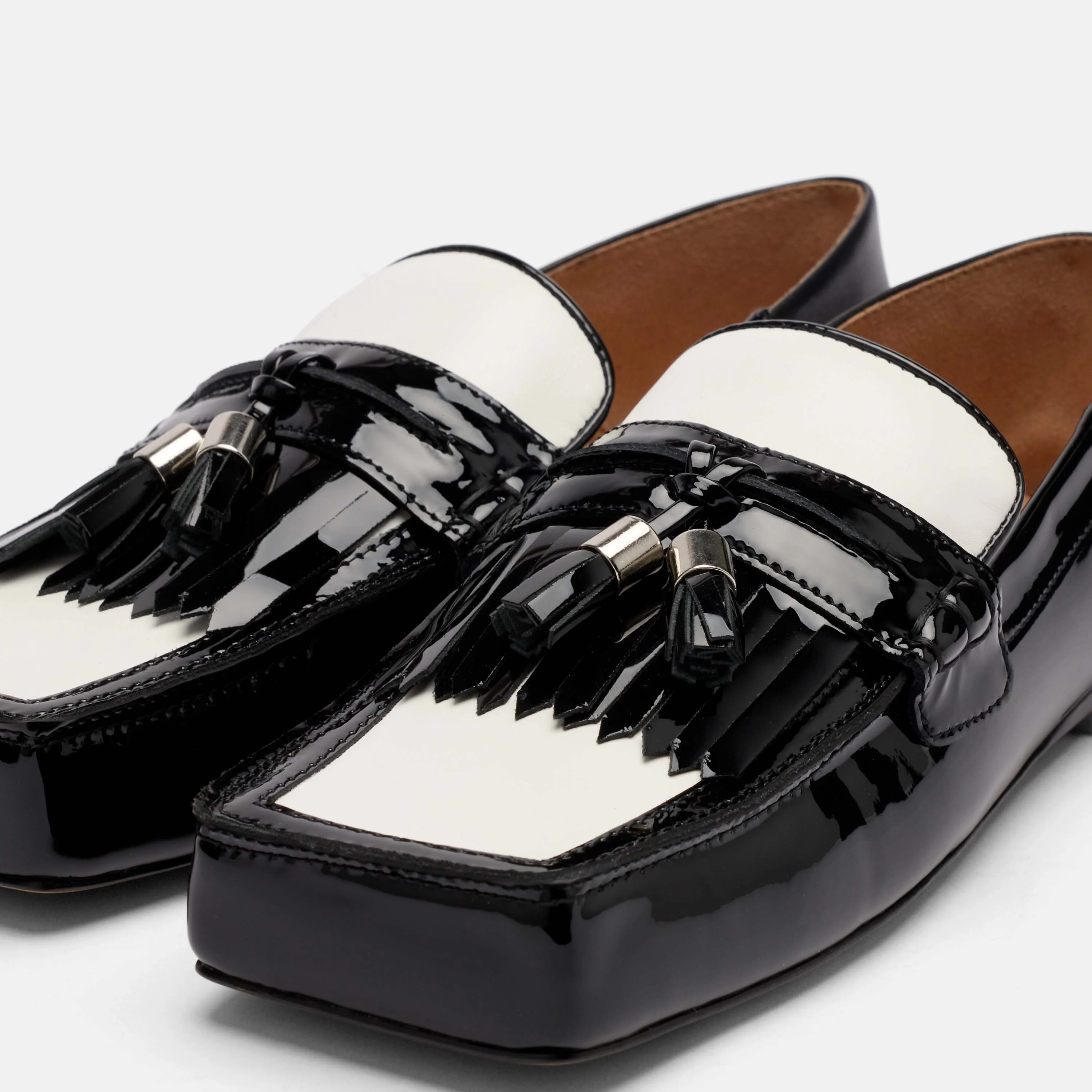 Simone Black/White Leather Tassel Loafers - Image 3